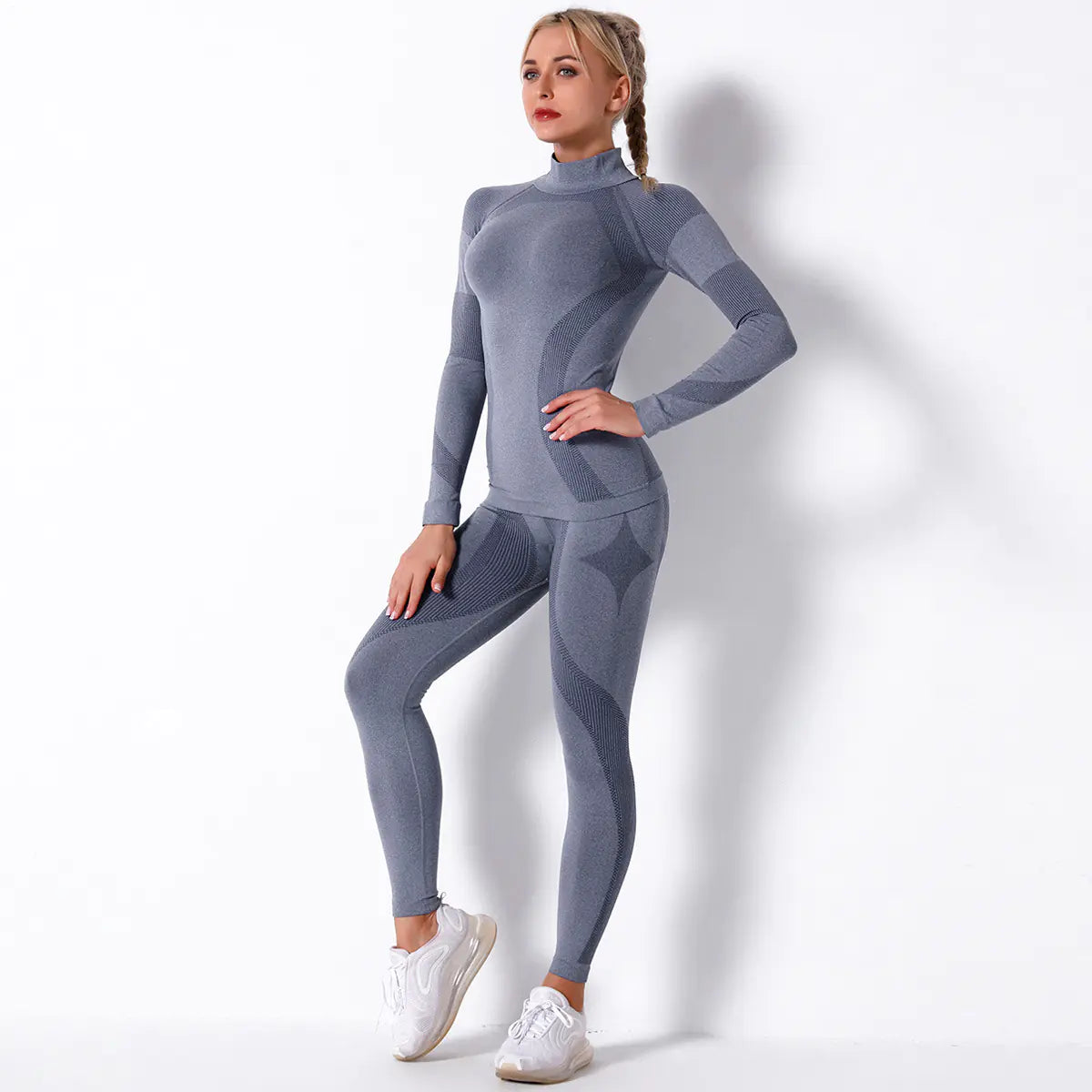 Seamless Knitted Striped Long Sleeve Yoga Set