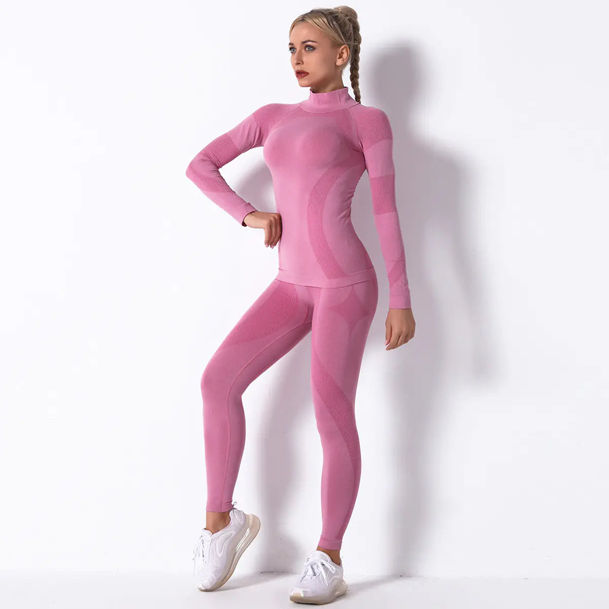 Seamless Knitted Striped Long Sleeve Yoga Set